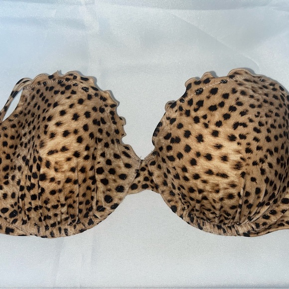 Shade & Shore Cheetah Bathing Suit Top, Bikini Top, Swimsuit, Tops - Picture 7 of 9